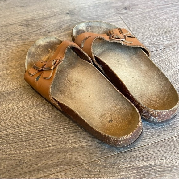 Tan Birkenstock women’s size 8 - Picture 5 of 8